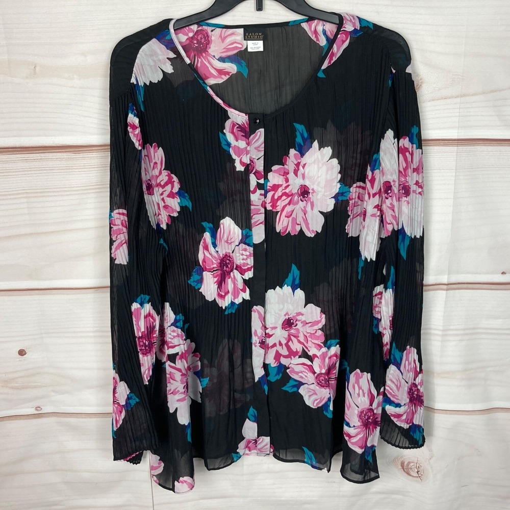 Salon Studio Top Womens 3X Black Floral Blouse Pleated Semi Sheer Button Up